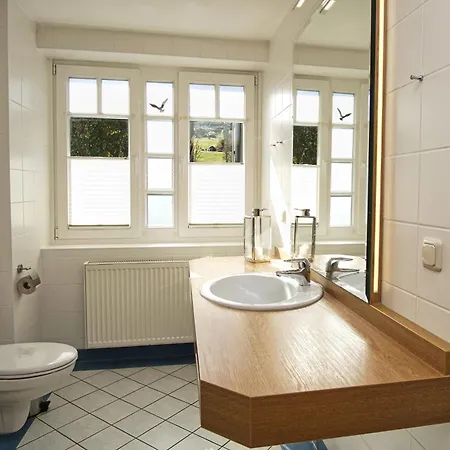 Mit Traumhaftem Meerblick - Haus Am 01 * Lohme